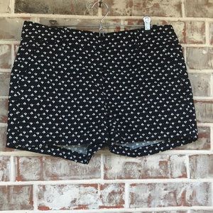 Ann Taylor Black White Nautical Sailboats Tailored City Shorts